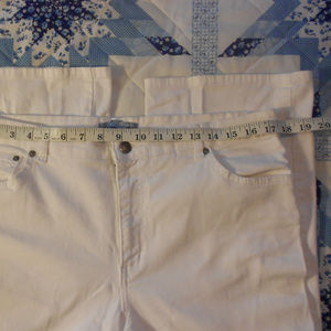 Kim Rogers jeans white